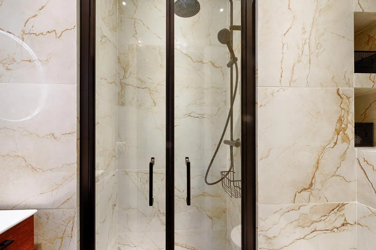 Appartement Design Ile St Louis - Welkeys Paris