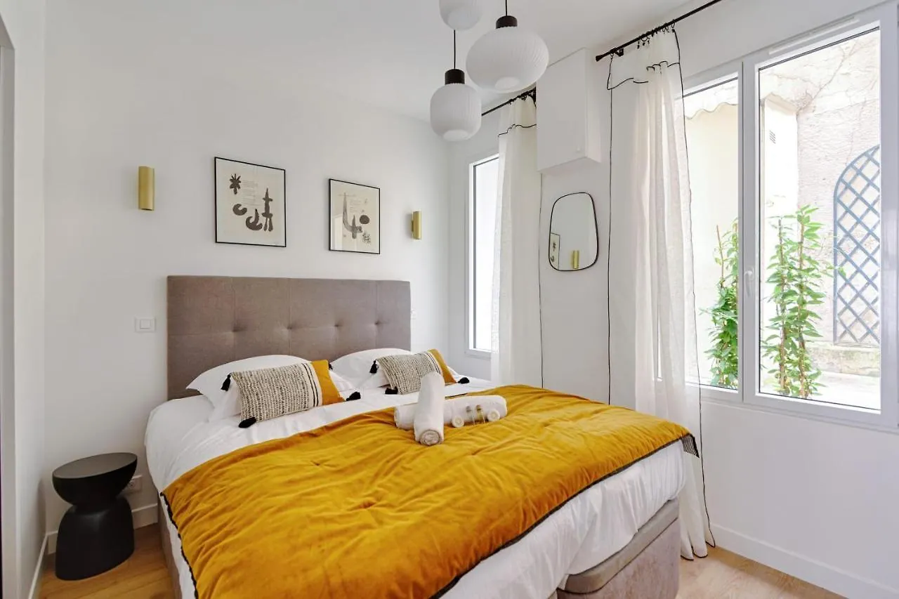 Appartement Design Ile St Louis - Welkeys Paris Fransa